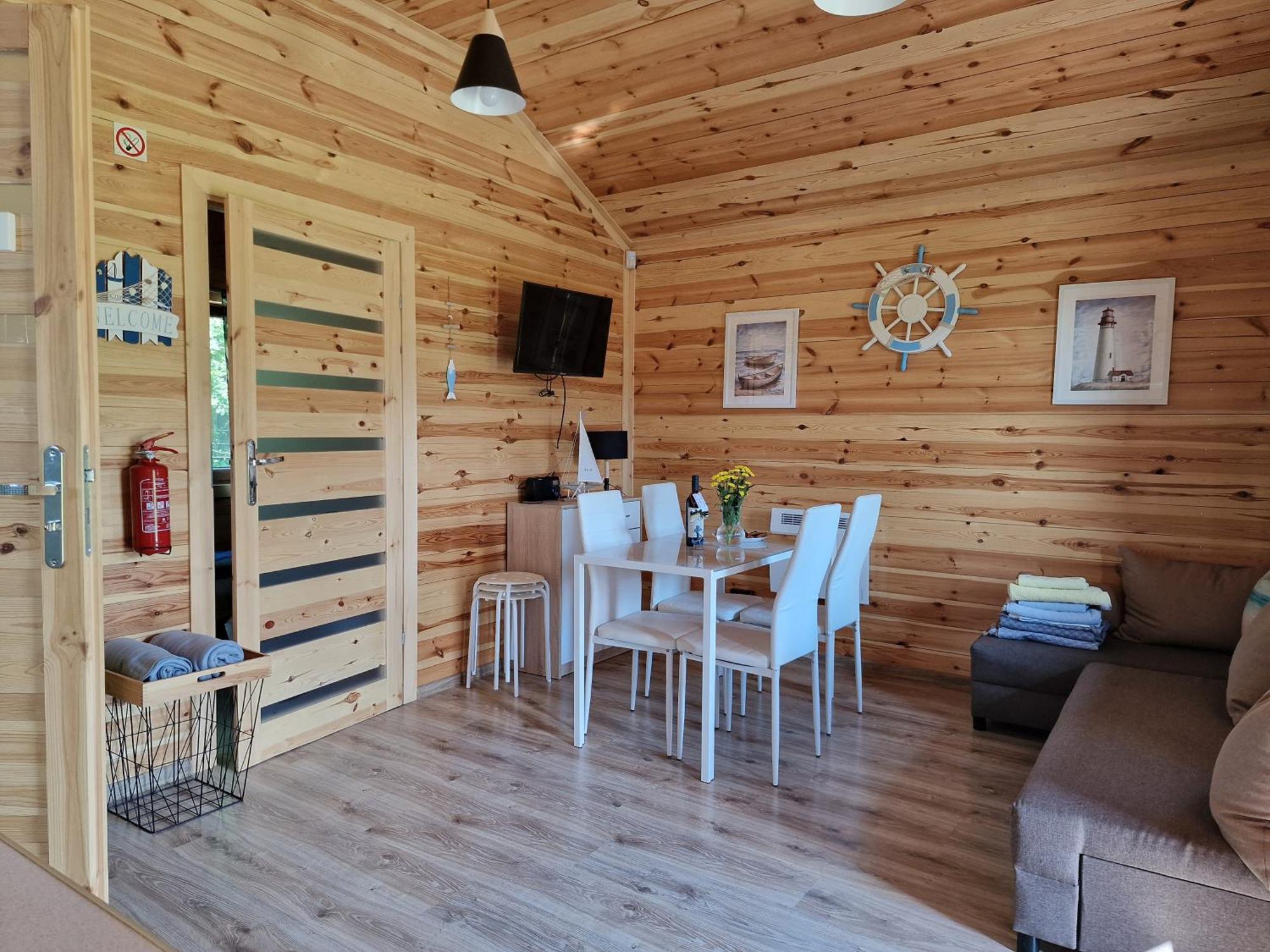 Ranczo Wodnica - Domki Letniskowe, Domki Na Wylacznosc Ustka Exterior foto